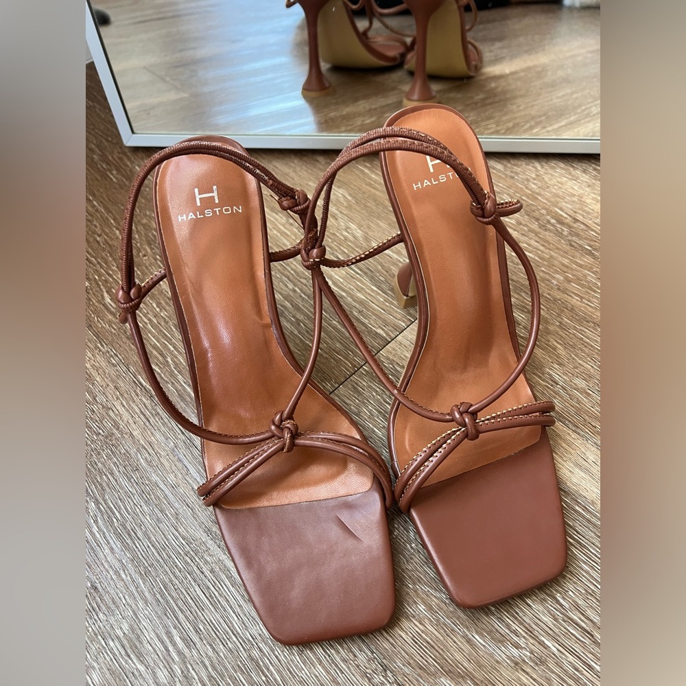 Halston Picasso Lace Up Sandal Spool Heel Square Open Toe Spool Tan Brown 8